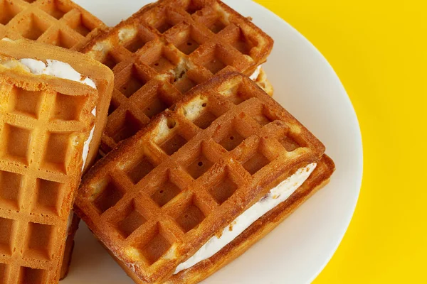 Fresh Delicious Viennese Waffles Cream Filling — Stock Photo, Image