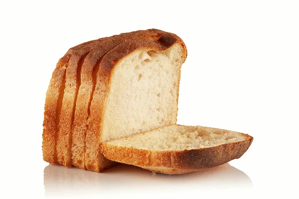 Slices Fresh Wheat Bread Glossy White Background — Stock Photo, Image