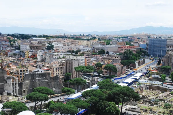 Roma veduta aerea dal monumento Vittorio Emanuele — Foto Stock