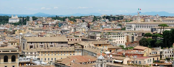 Roma veduta aerea dal monumento Vittorio Emanuele — Foto Stock