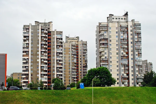 Konkrétní dům ve městě vilnius — Stock fotografie