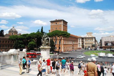 toeristen in rome stad op 29 mei 2014