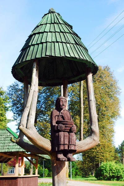 Sculpture in Andrioniskis town - Anyksciai district — Stock Photo, Image