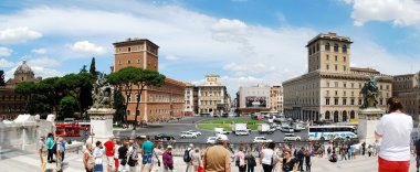 toeristen in rome stad op 29 mei 2014
