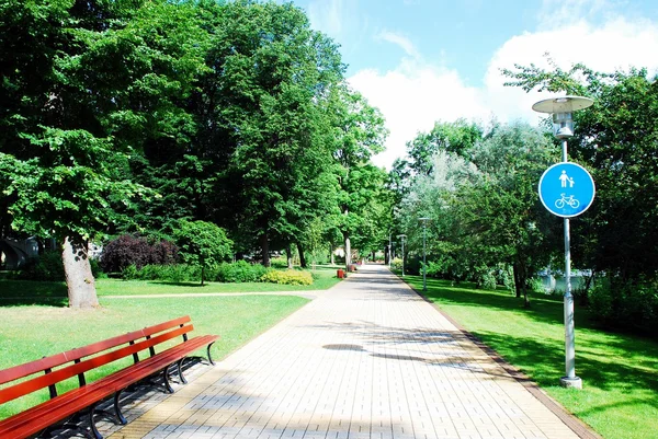 Druskininkai es una ciudad balneario en el río Neman en el sur de Lituania. —  Fotos de Stock