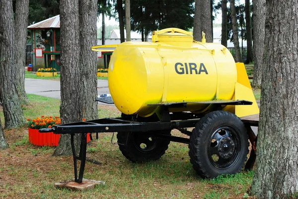 Kvass barrel in the Grutas park near Druskininkai city — Stock Photo, Image