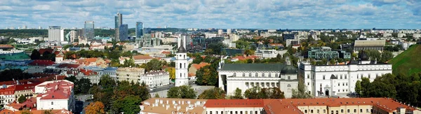 Vilnius město letecký pohled z věže Vilnius University — Stock fotografie