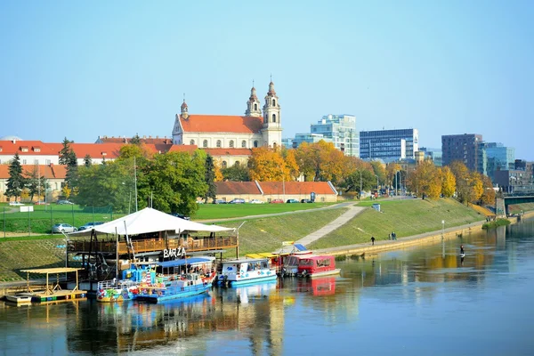 Vilnius city ship restaurant in the Neris river — Stock Photo, Image