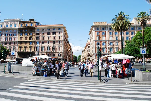 Roma ciudad calle vida en mayo 30, 2014 — Foto de Stock