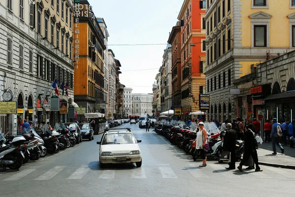 Leven in de stad Rome. Uitzicht over Rome stad op 1 juni 2014 — Stockfoto