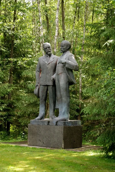 Lenine en el parque Grutas cerca de la ciudad de Druskininkai — Foto de Stock