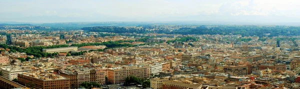 Aerial view of Rome city from St Peter Basilica roof — Stock Photo, Image