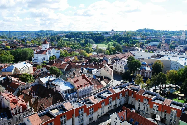 Vilnius Üniversitesi kuleden Vilnius şehir havadan görünümü — Stok fotoğraf