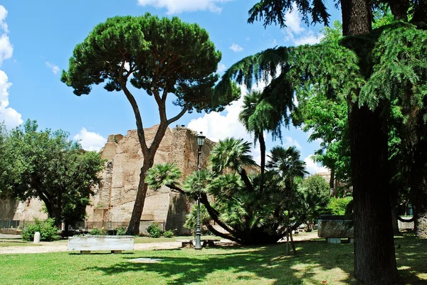 Uitzicht over Rome stad op 1 juni 2014 — Stockfoto