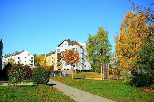 Vilnius şehir Pasilaiciai bölgesi Sonbahar zaman — Stok fotoğraf