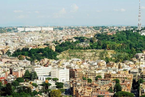 Aerial view of Rome city from St Peter Basilica roof — Stock Photo, Image