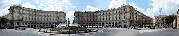 View of Rome city Piazza della Reppublica on June 1, 2014 — Stock Photo, Image