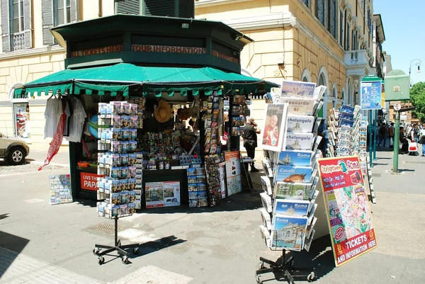 Vista de la ciudad de Roma punto de información turística en Italia —  Fotos de Stock