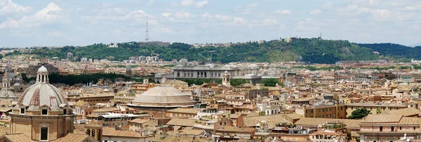 Rome vue aérienne depuis le monument Vittorio Emanuele — Photo