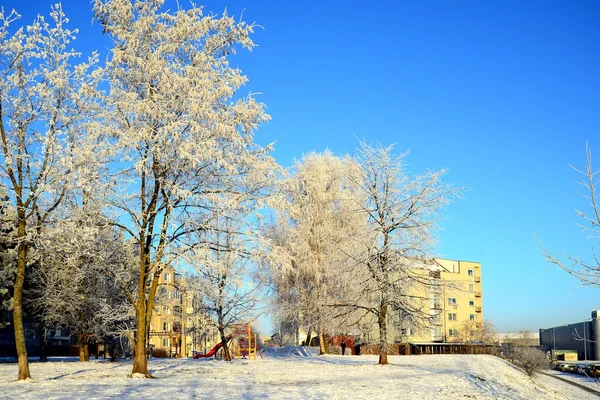 Vilnius ville Pasilaiciai district à l'heure d'hiver — Photo