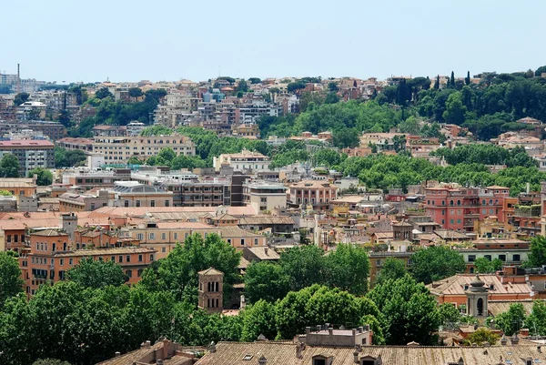 Luchtfoto van het Rome uit de vittorio emanuele monument — Stockfoto