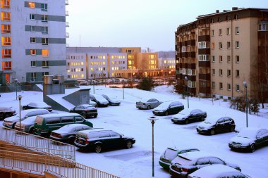 Vilnius şehir Pasilaiciai bölge yeni ev ve arabalar