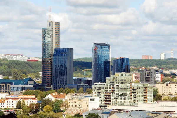 Vilnius Üniversitesi kuleden Vilnius şehir havadan görünümü — Stok fotoğraf