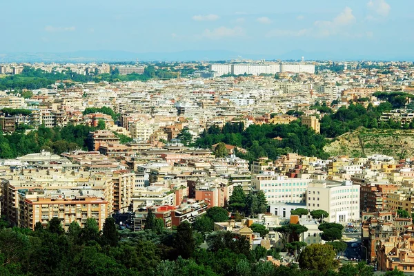 Aerial view of Rome city from St Peter Basilica roof — Stock Photo, Image