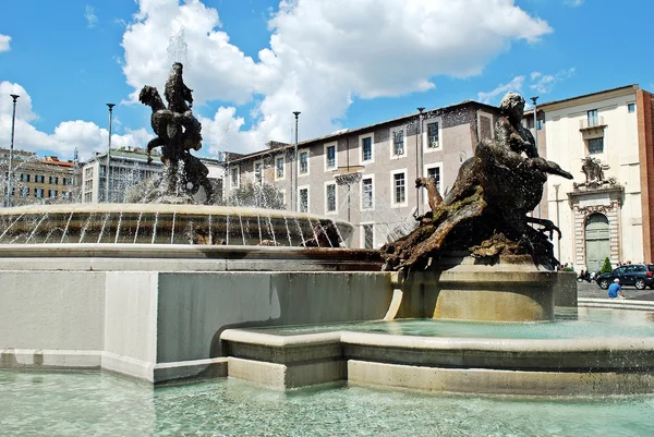 Pohled z římského města Piazza della Reppublica na 1 červnu 2014 — Stock fotografie