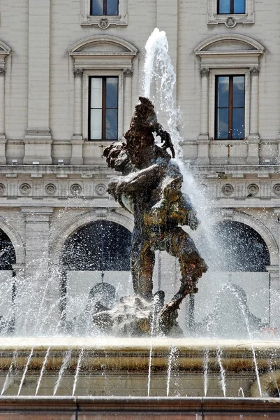 Vista de la ciudad de Roma Piazza della Reppublica en Junio 1, 2014 —  Fotos de Stock