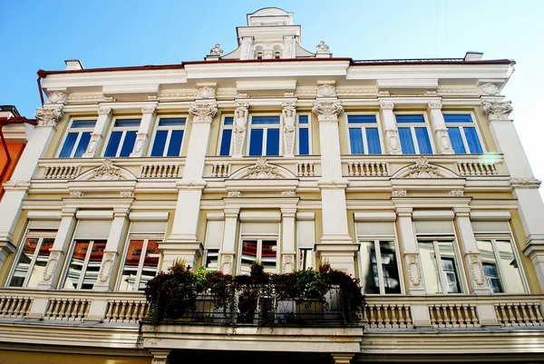 Vilnius ciudad antigua casa residencial en septiembre 24, 2014 —  Fotos de Stock