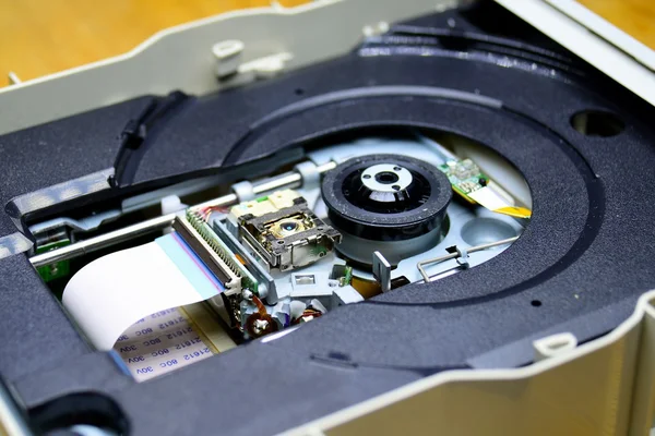 Laser dans lecteur de disque DVD-ROM unité ouverte — Photo