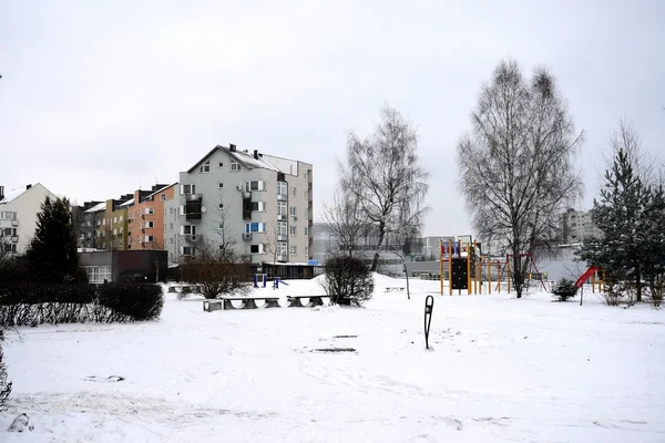 Invierno en la capital de Lituania Vilna distrito de Pasilaiciai — Foto de Stock