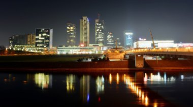 Vilnius kış gökdelenler zaman Panorama akşam