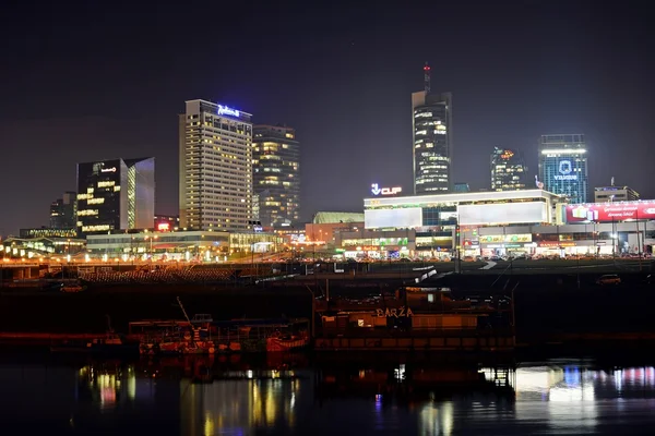 Vilnius Winter wolkenkrabbers avond tijd Panorama — Stockfoto