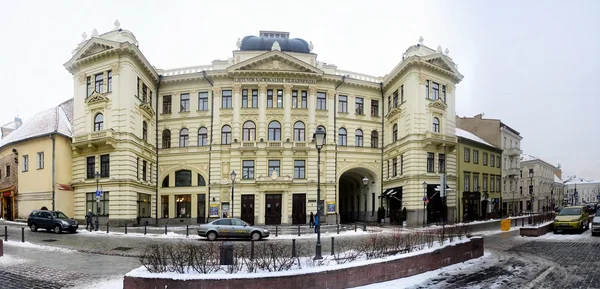A fachada de construção da Filarmônica Nacional Lituana — Fotografia de Stock