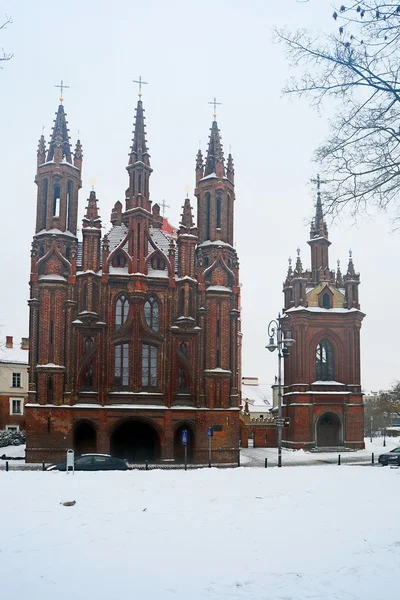 Iglesias de Vilna Santa Ana y Bernardina en invierno —  Fotos de Stock