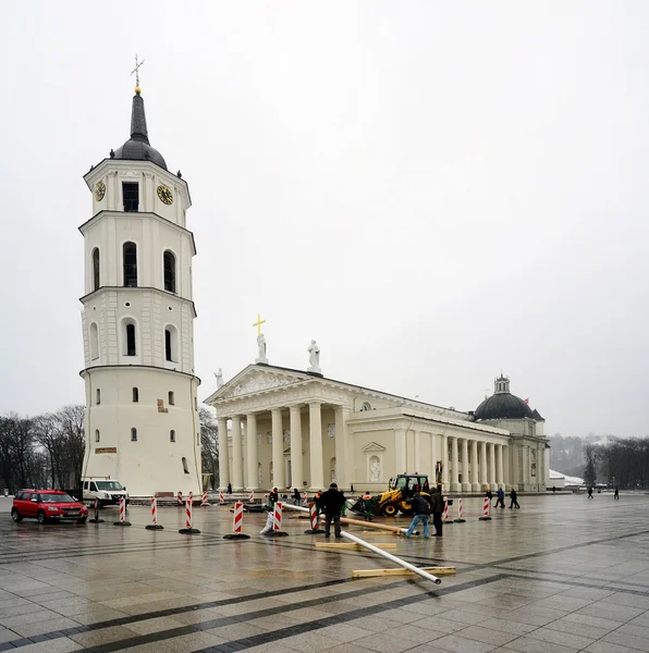 Masztem budynku w miejscu katedry Vilnius — Zdjęcie stockowe