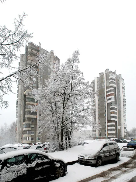 Nevadas de invierno en la capital de Lituania Vilna distrito de Seskine —  Fotos de Stock