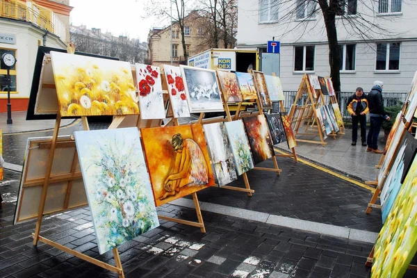 Vilnius stad in jaarlijkse traditionele ambachten eerlijke: Kaziukas fair — Stockfoto