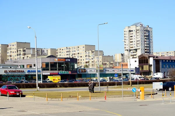 Novas casas de concreto na cidade de Vilnius distrito de Pasilaiciai — Fotografia de Stock