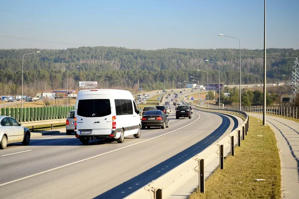 Autopista de Vilna a la ciudad de Kaunas es la más utilizada — Foto de Stock