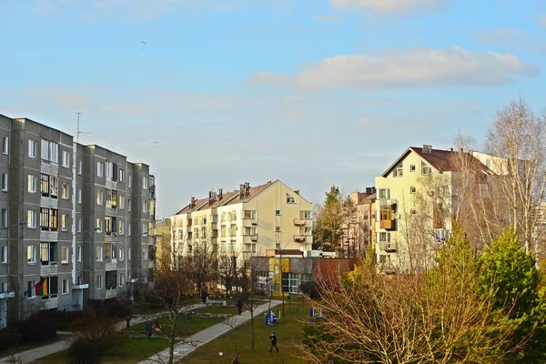 Vilnius cidade Pasilaiciai distrito na primavera — Fotografia de Stock