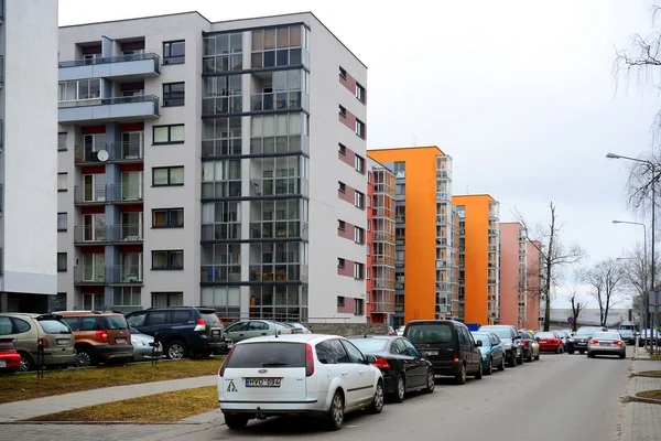 Vilnius maisons de ville dans le district de Zirmunai Nord ville — Photo