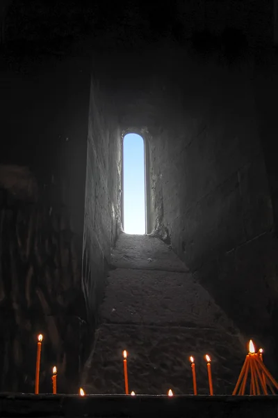 Interior de la Iglesia de la Santa Madre de Dios (St. Astvatzatzin), Khor Virap, siglo VII, provincia de Ararat, Armenia —  Fotos de Stock