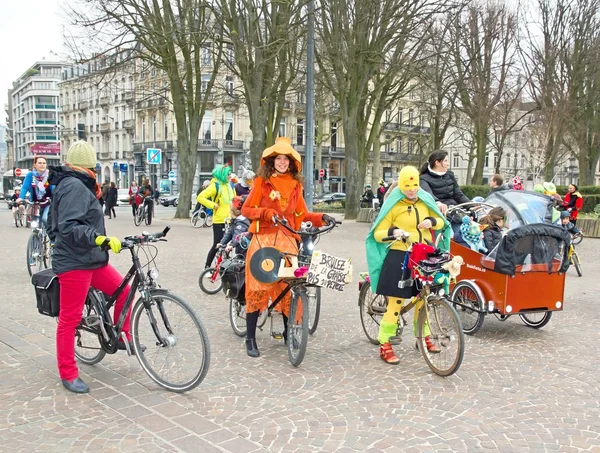 The Velorution Lille (59 Nord, França) sábado, 14 de março de 2015, em frente ao Palais des Beaux Arts — Fotografia de Stock