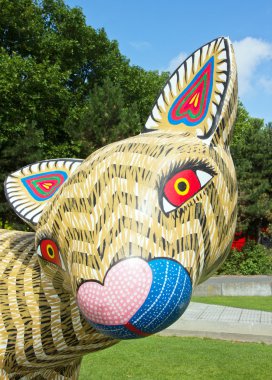 Sergi ve Meksika sanal ziyaret. Paris, Parc de la Villette (Fransa). 22 Temmuz 2015 için 4'ten. Bir Alebrije, oposum