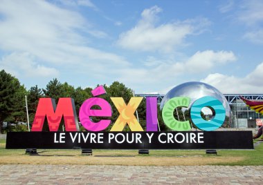 Sergi ve Meksika sanal ziyaret. Paris, Parc de la Villette (Fransa). 22 Temmuz 2015 için 4'ten.