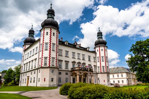 Vrchlabi Castle entrance, Czech Republic — Zdjęcie stockowe
