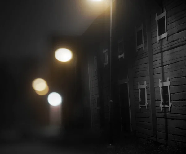 Spooky Old Wooden Building Street Lights Fog Night — Stock Photo, Image
